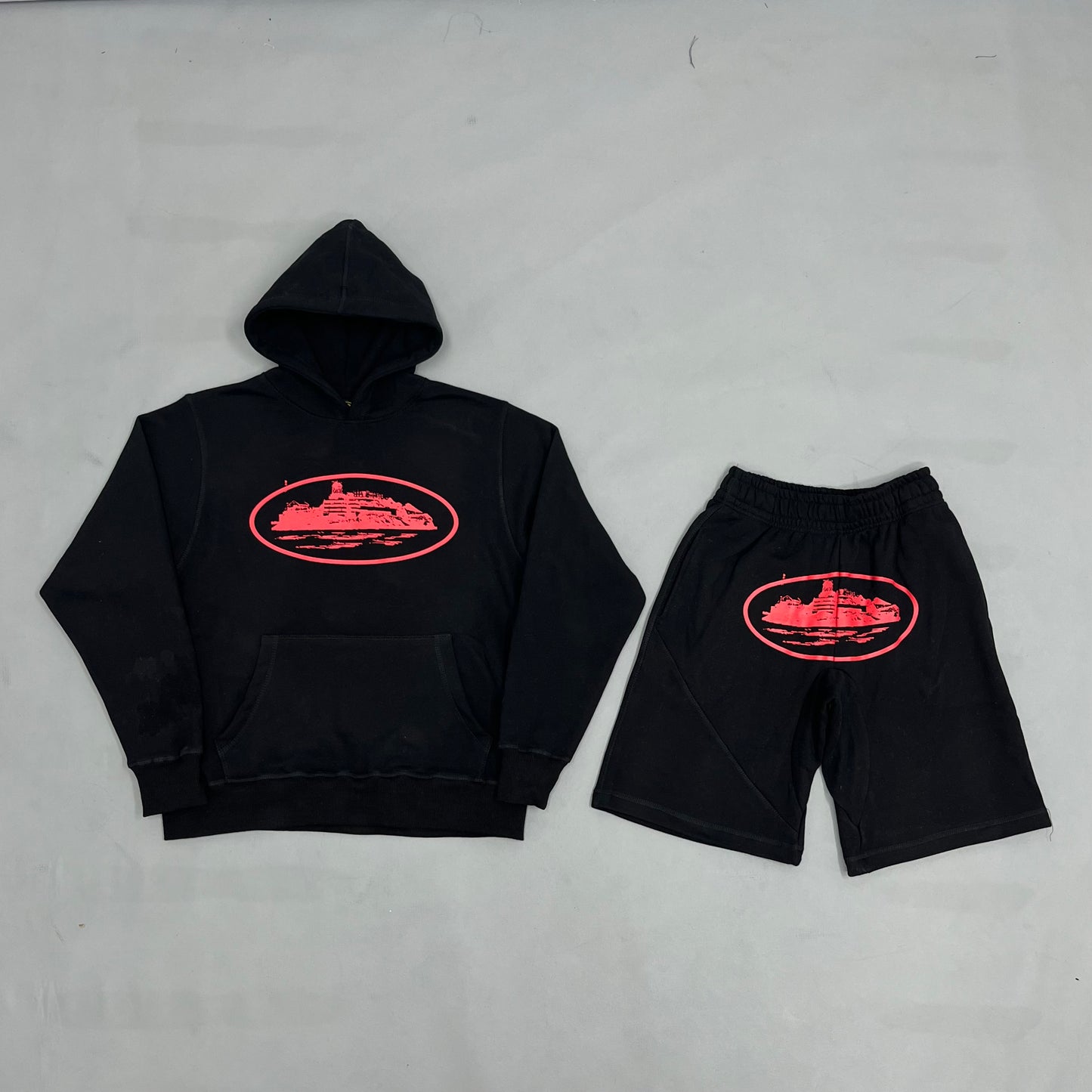 Set Cort3iz ( hoodie + shorts )