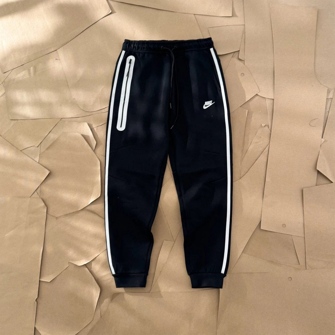 Tech Fleece Odblaskowy Czarny