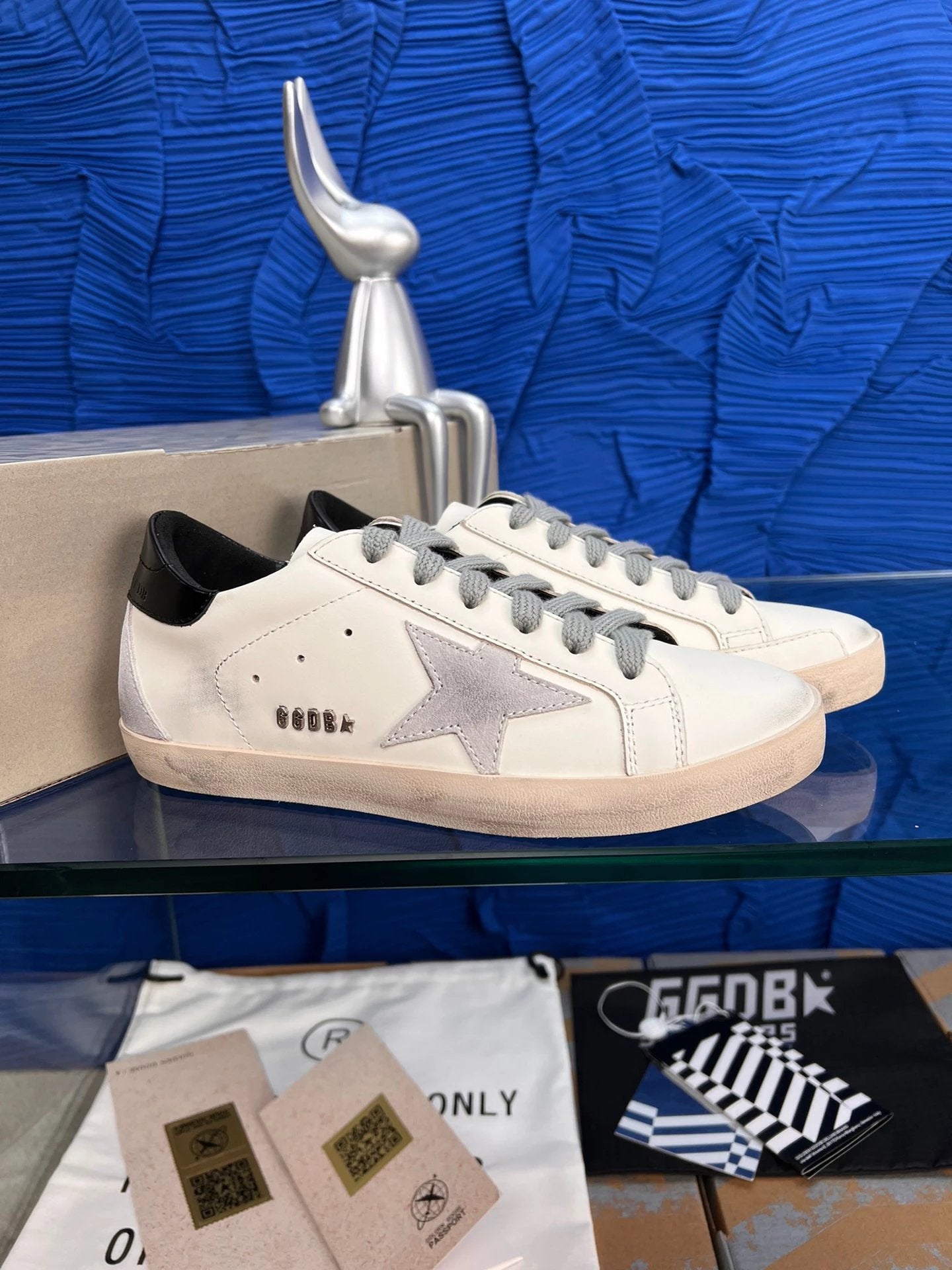 Golden goose