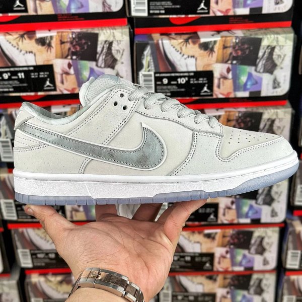 Buty SB Dunk Low White Lobster